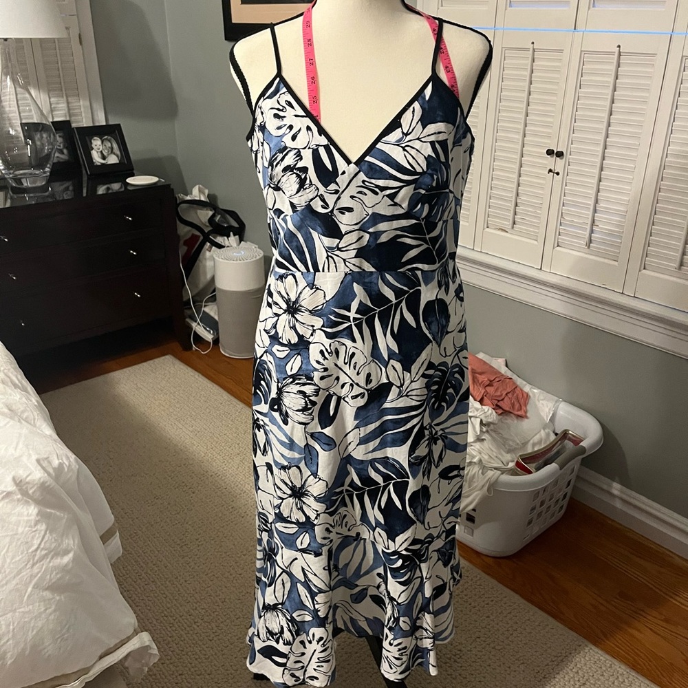 Banana republic blue floral dress